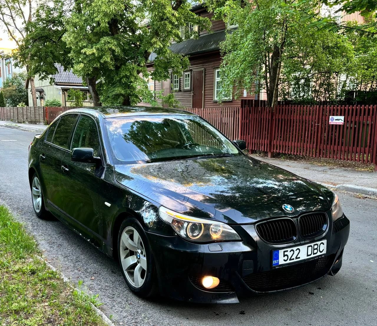 BMW 530