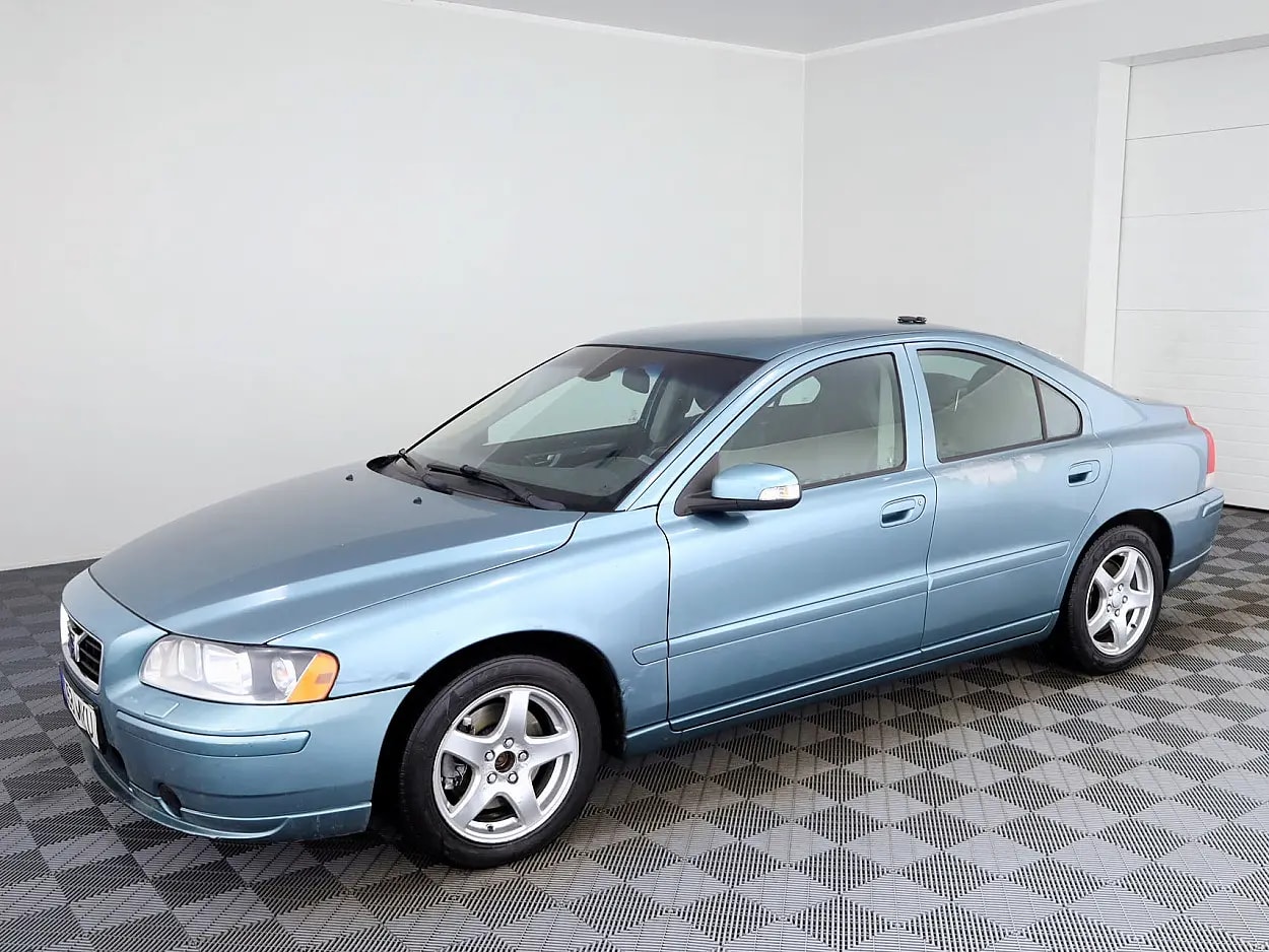 Volvo S60