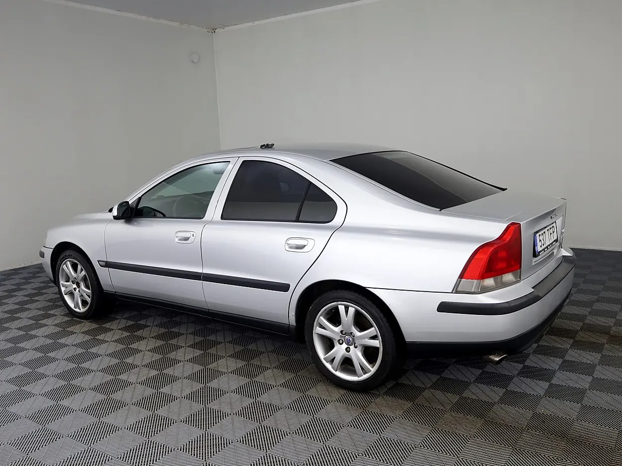 Volvo S60