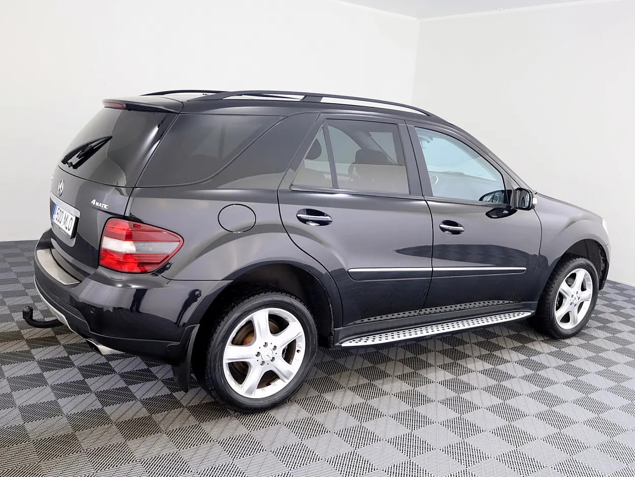 Mercedes-Benz ML 350