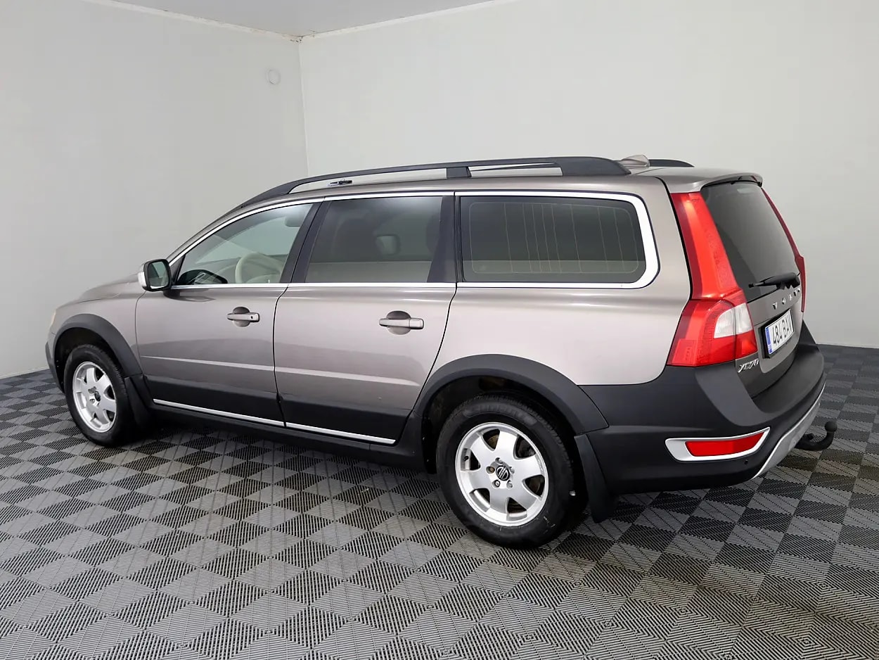 Volvo XC70