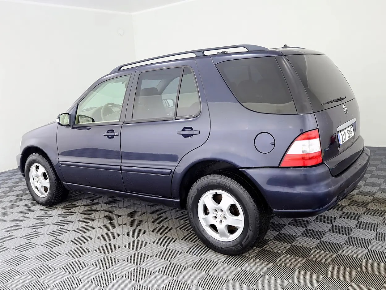 Mercedes-Benz ML 270