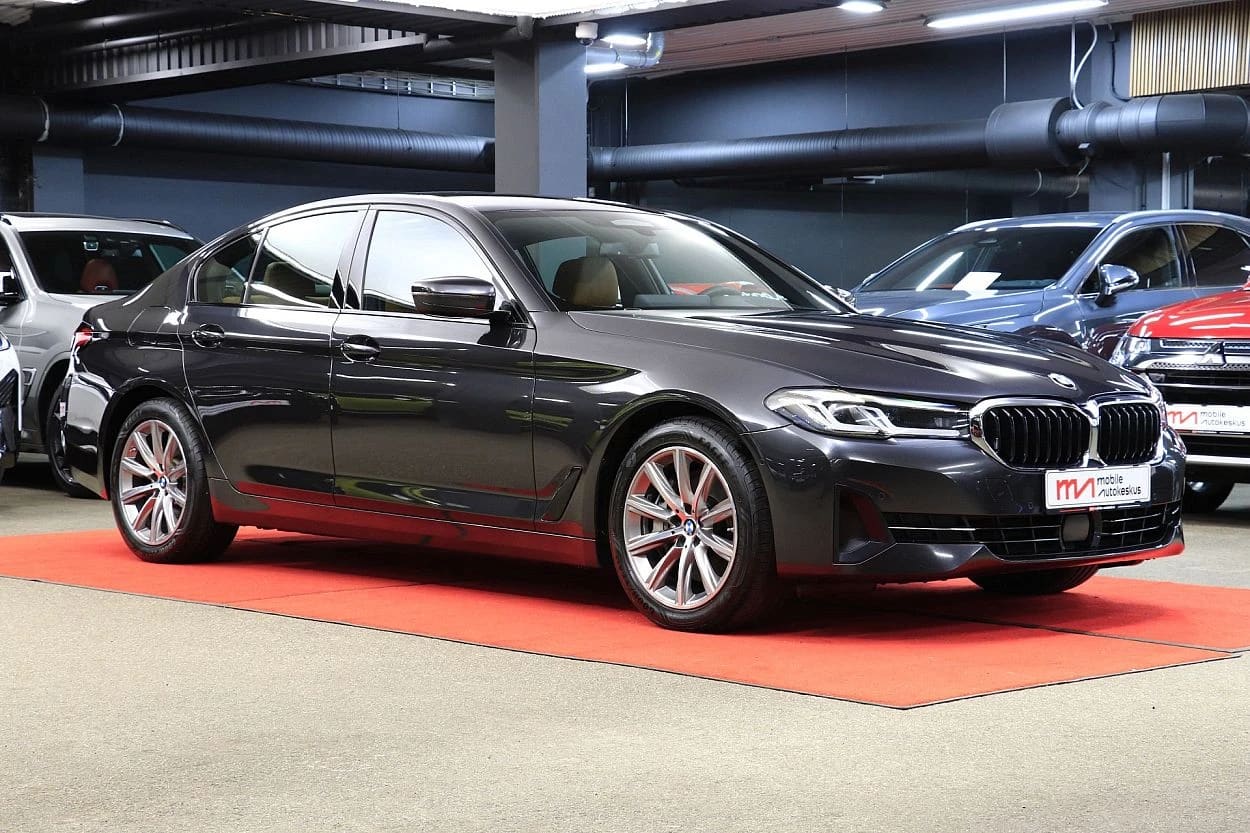 BMW 530