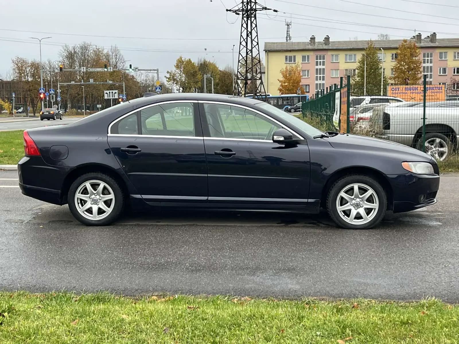 Volvo S80