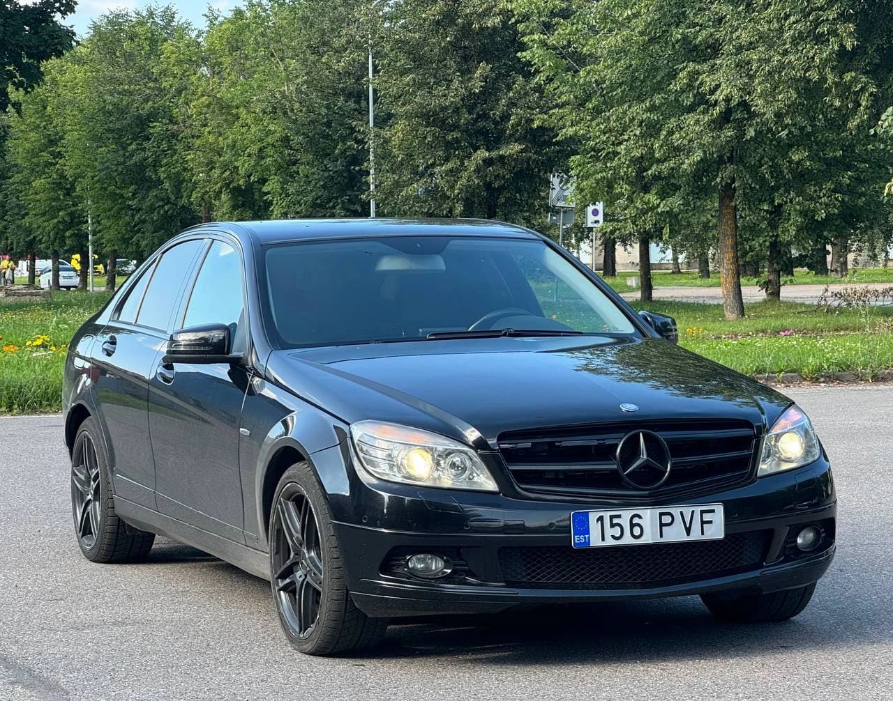 Mercedes-Benz C 320