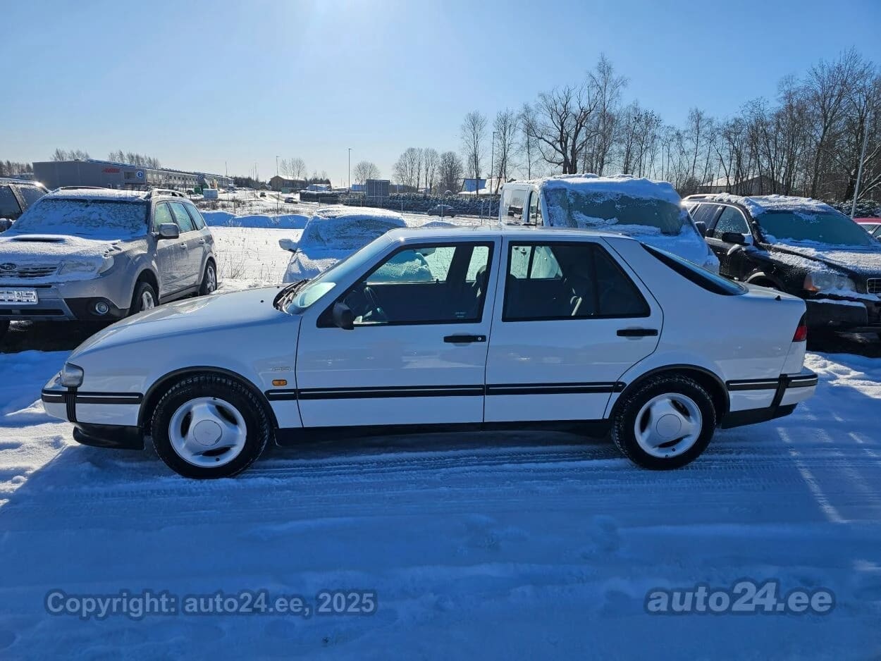 Saab 9000