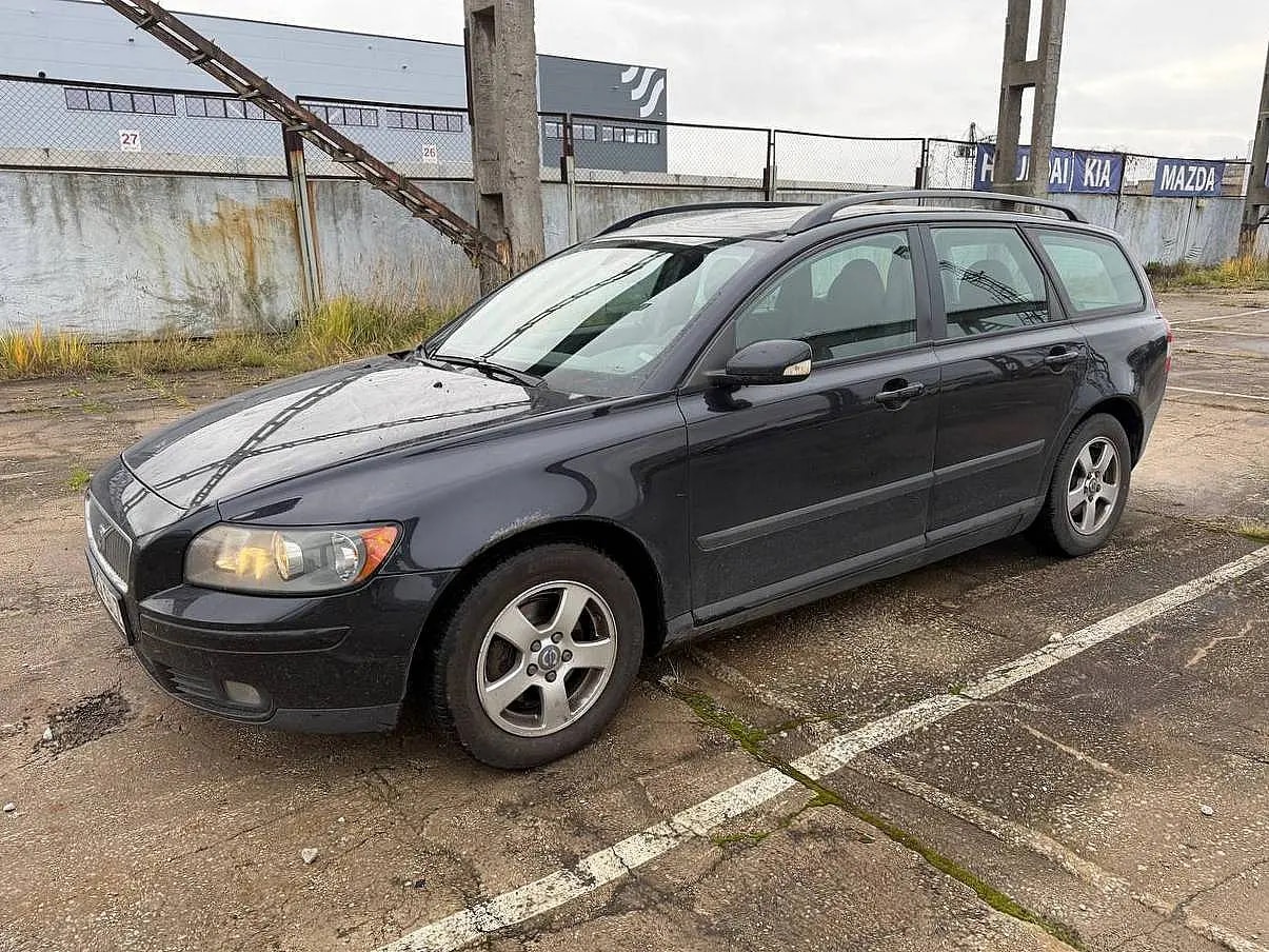 Volvo V50