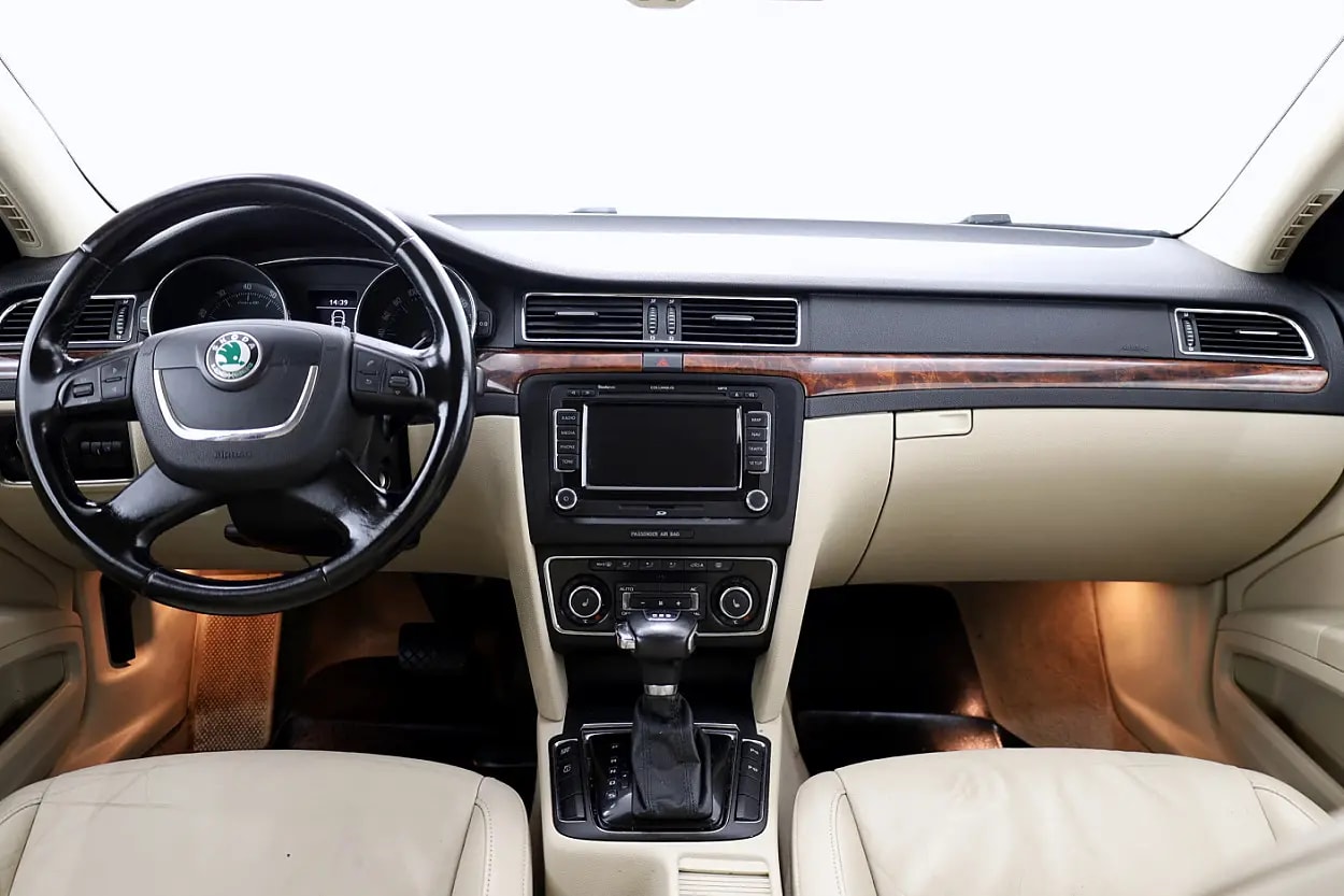 Skoda Superb