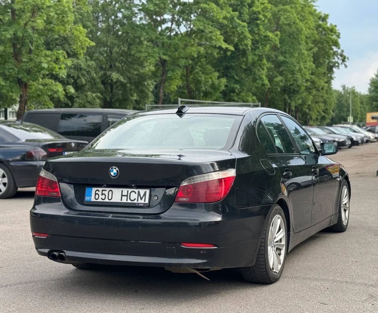 BMW 530