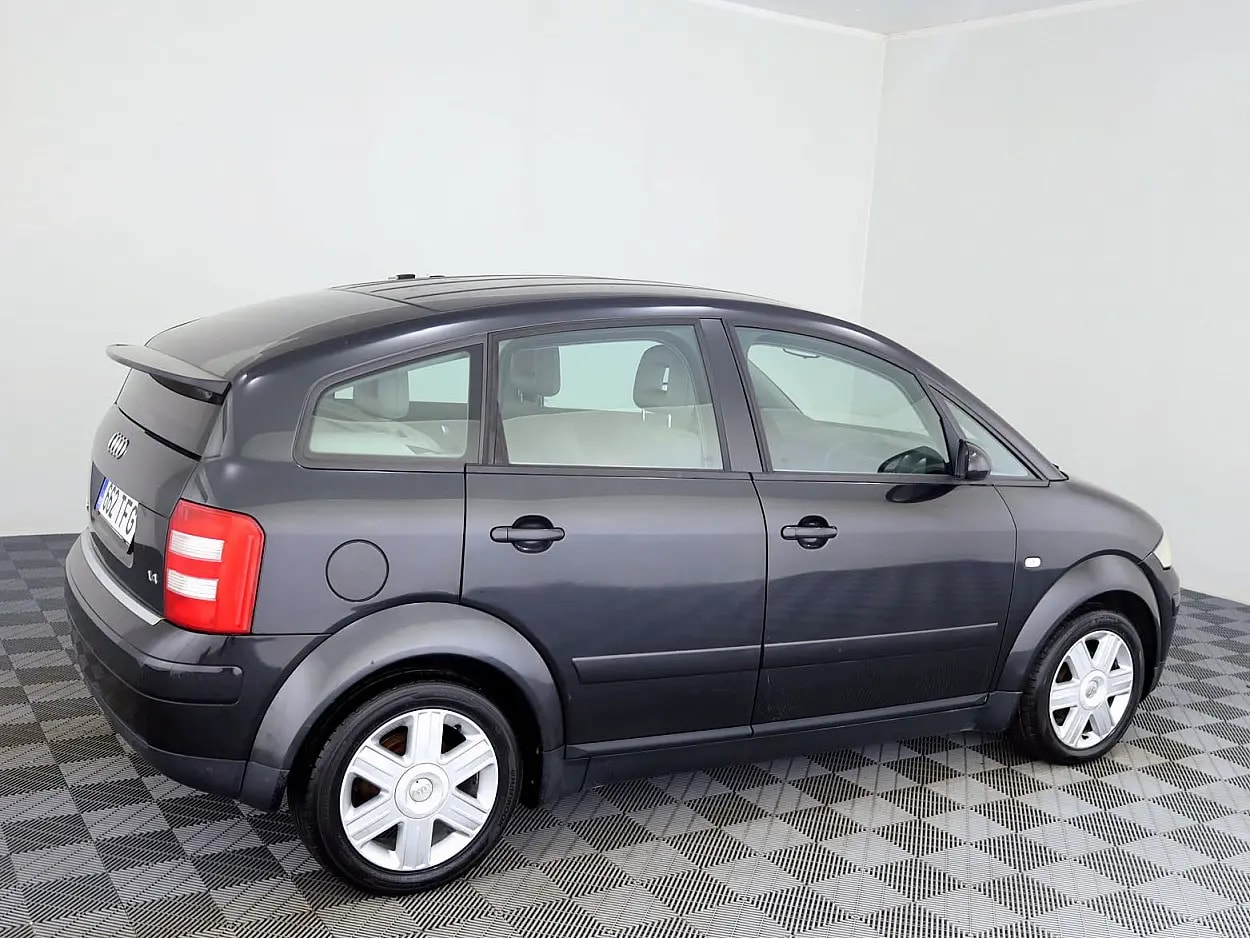 Audi A2