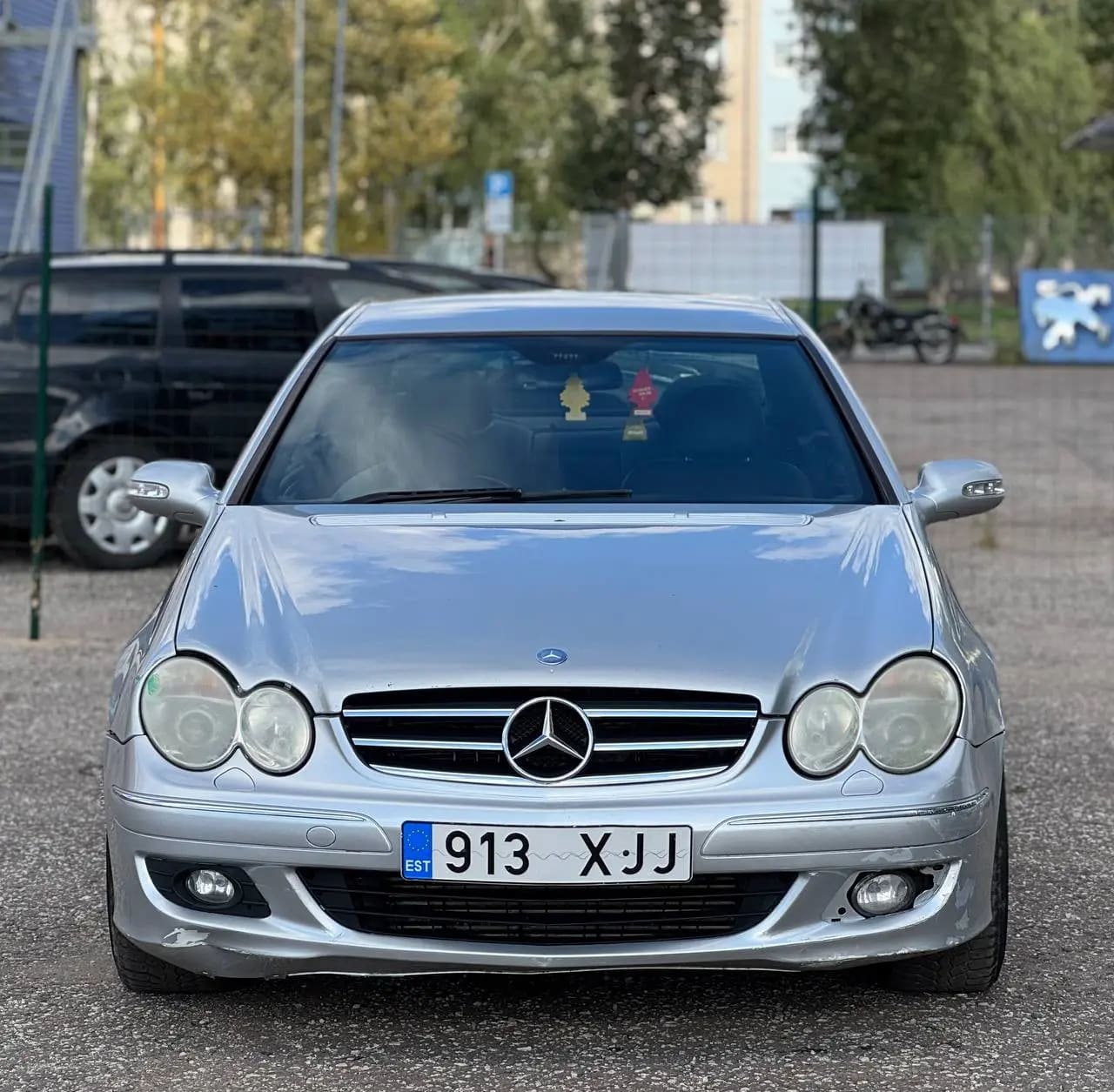 Mercedes-Benz CLK 220