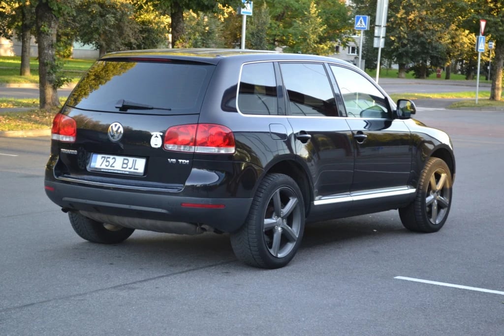 Volkswagen Touareg