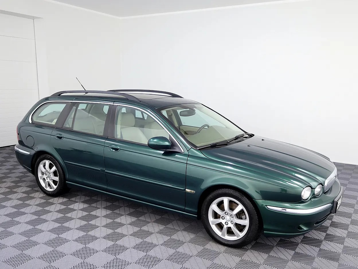 Jaguar X-Type