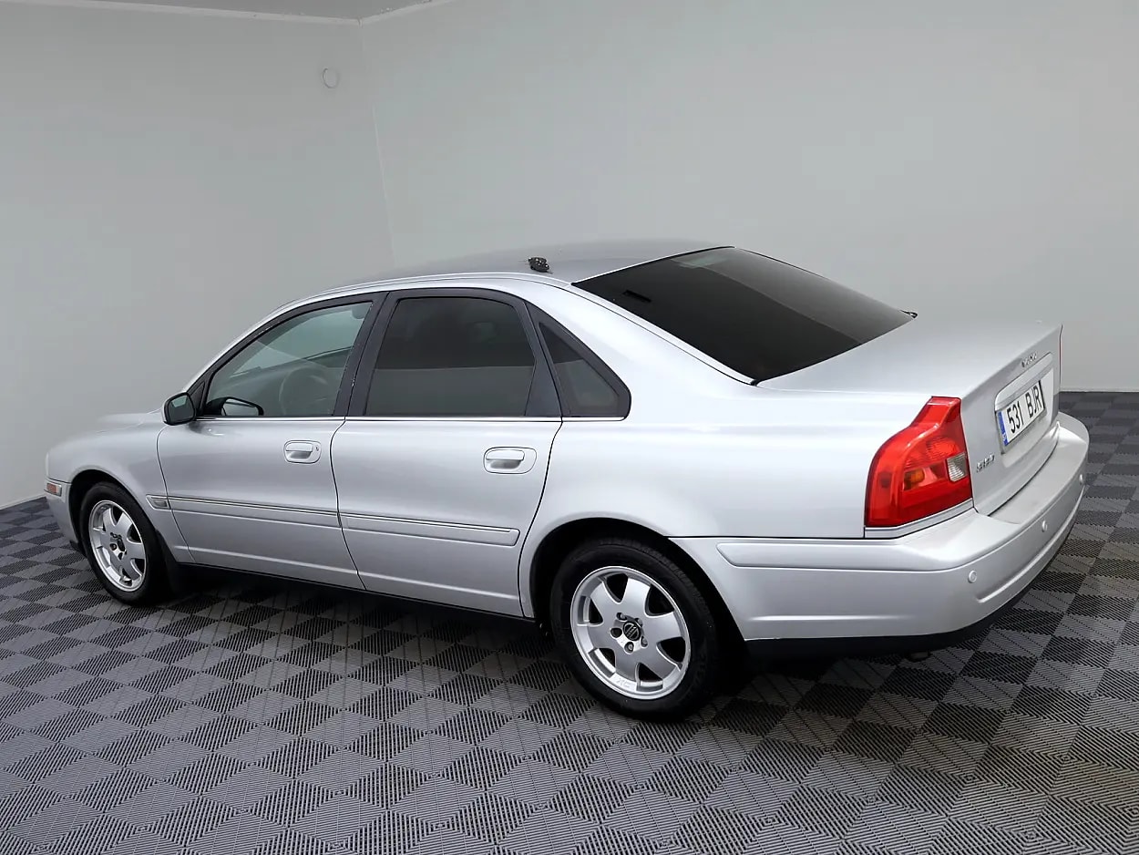 Volvo S80