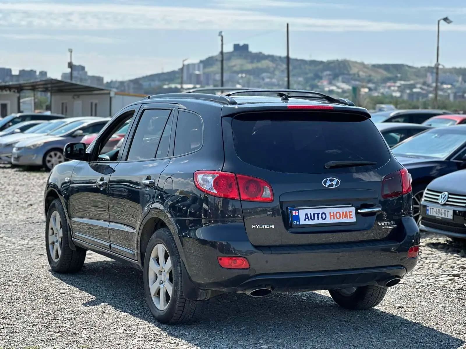 Hyundai SANTA FE