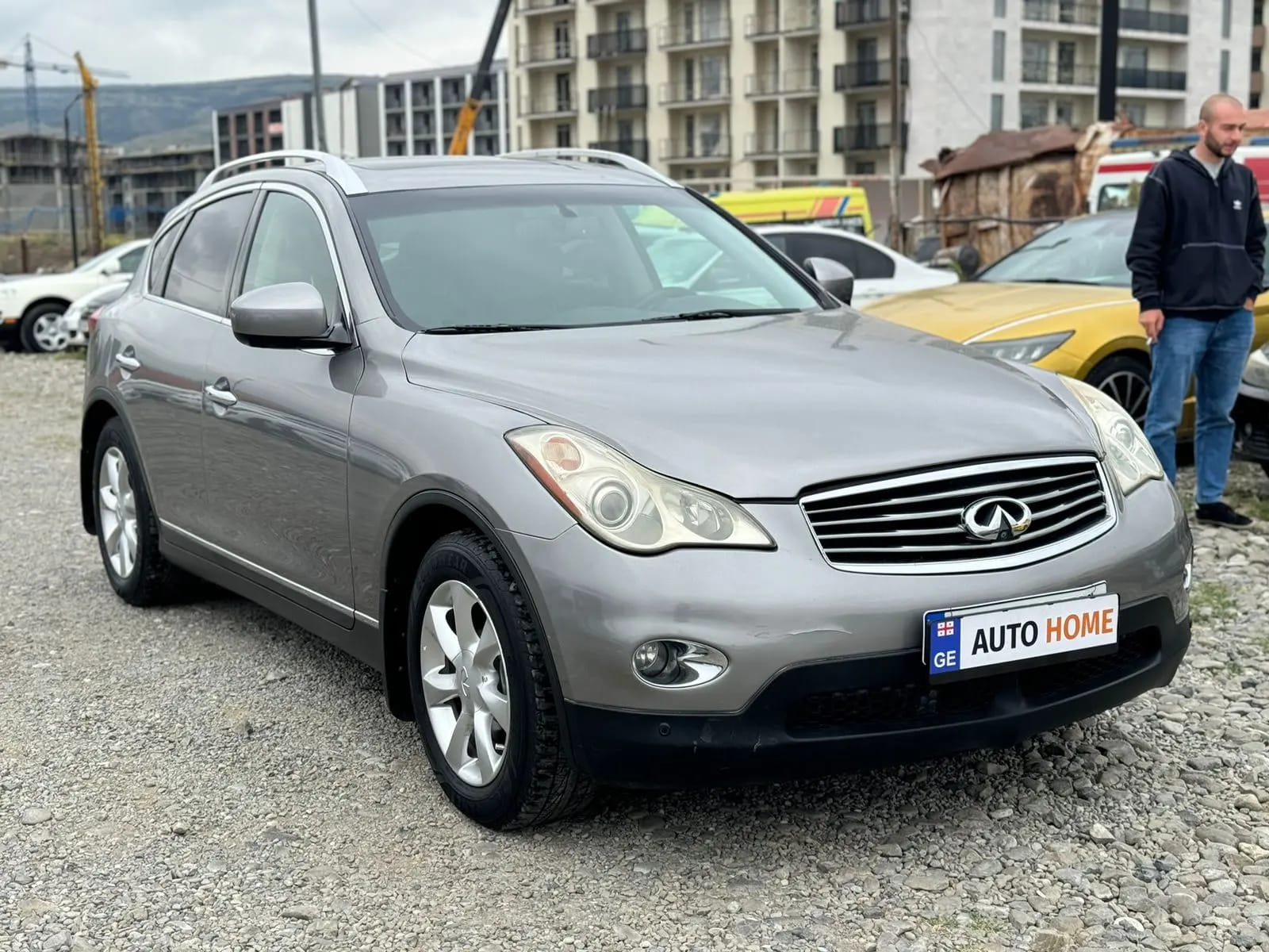 Infiniti FX