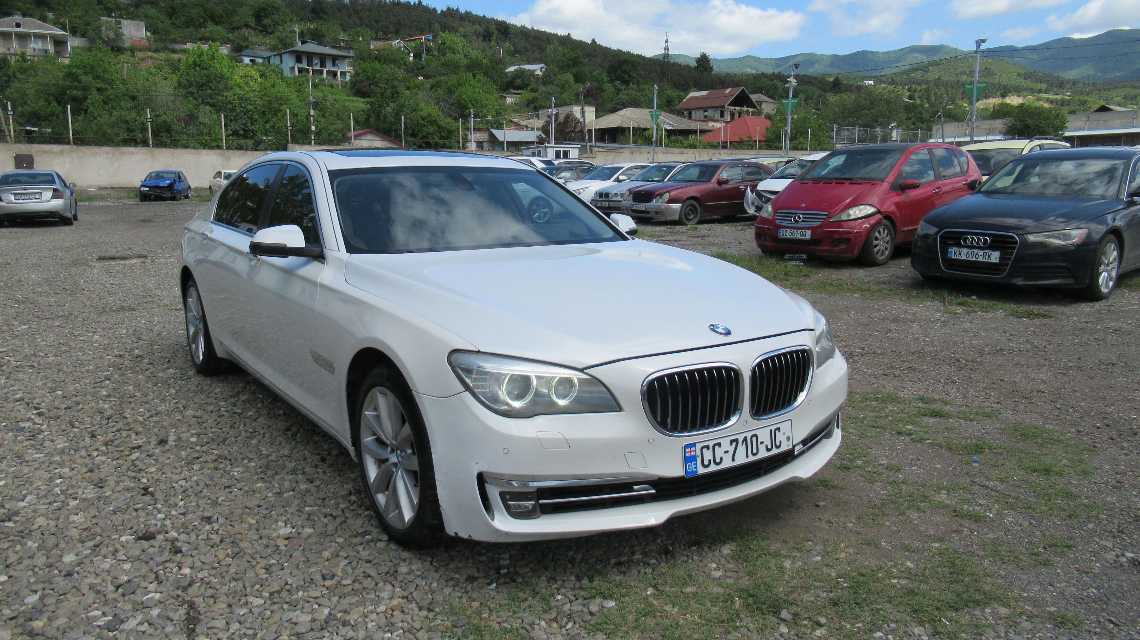 BMW 740