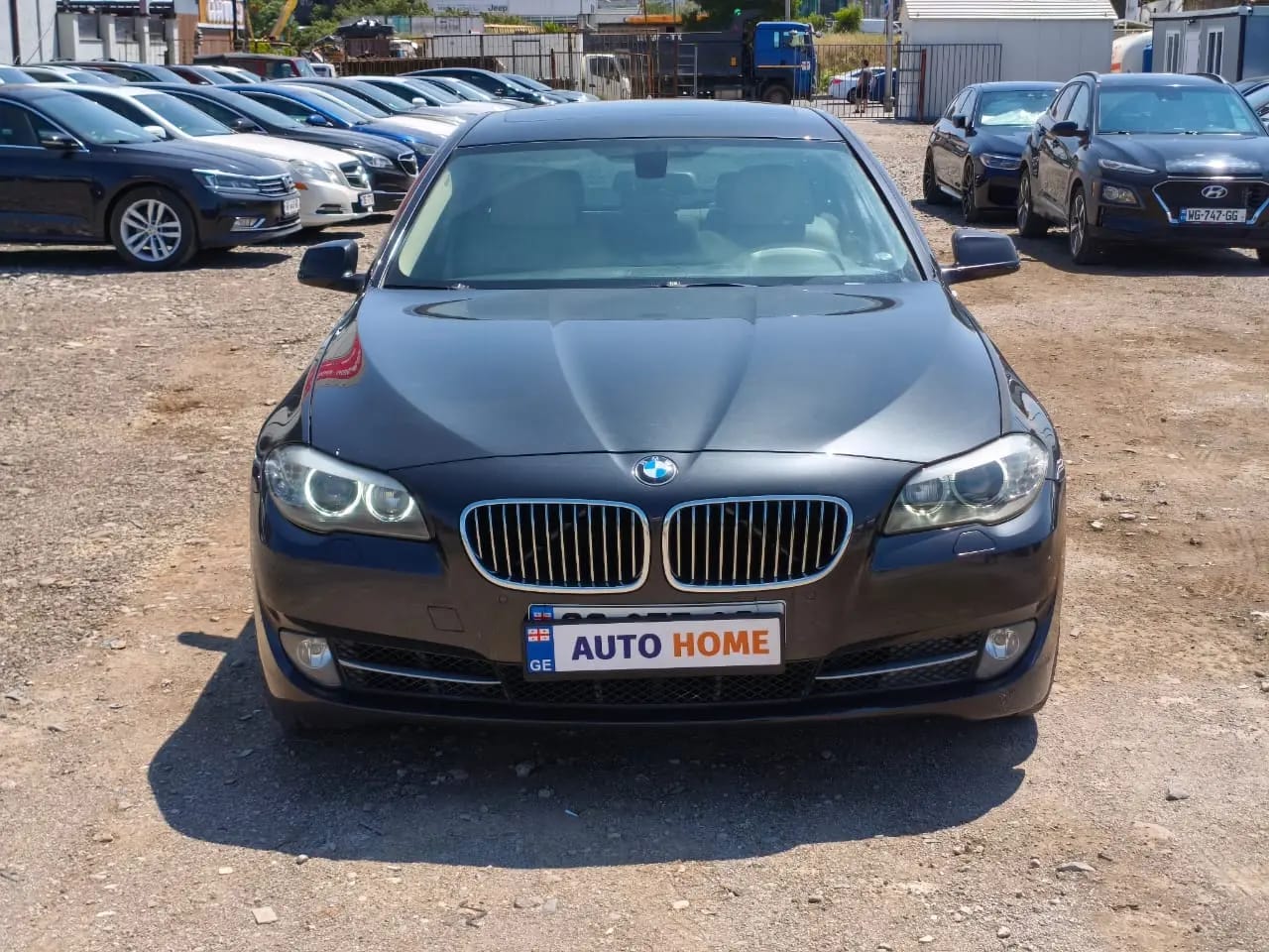 BMW 528
