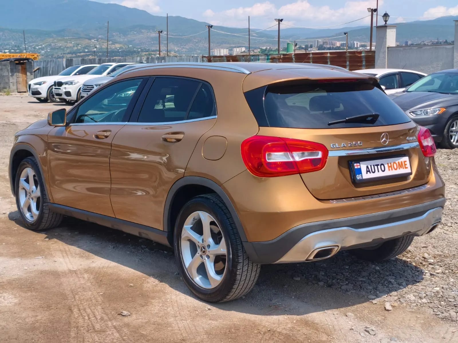 Mercedes-Benz GLA 250
