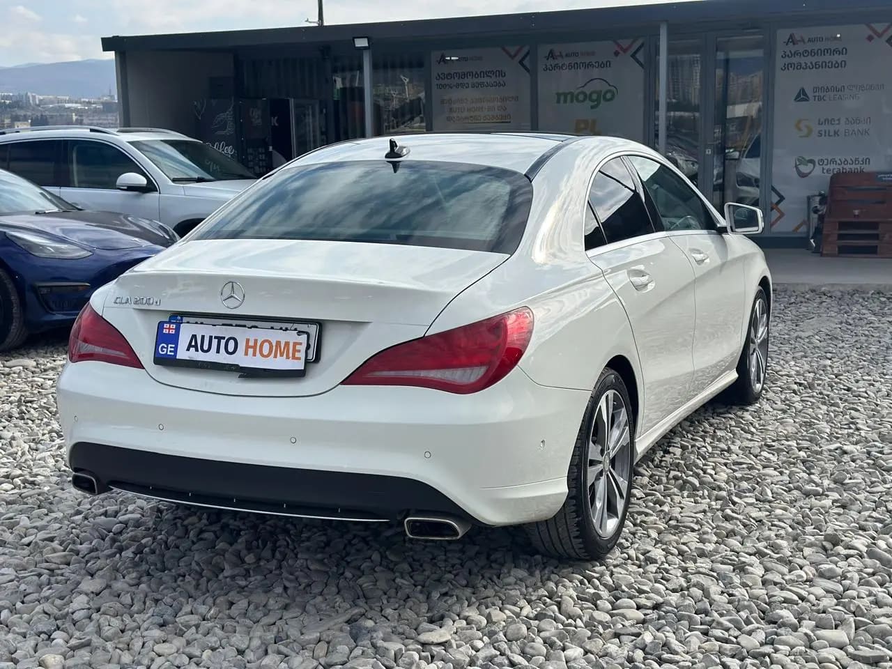 Mercedes-Benz CLA 200