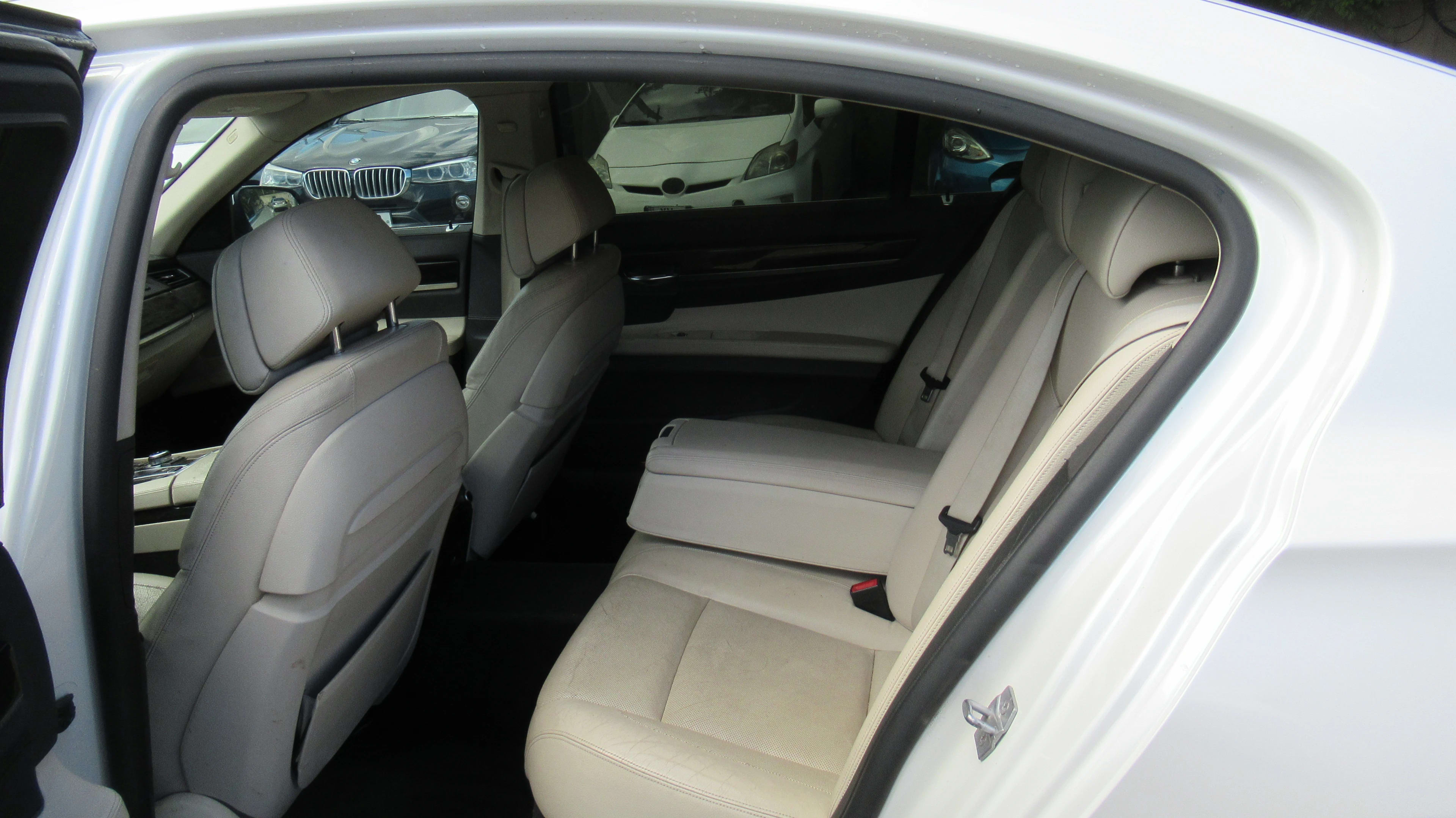BMW 740
