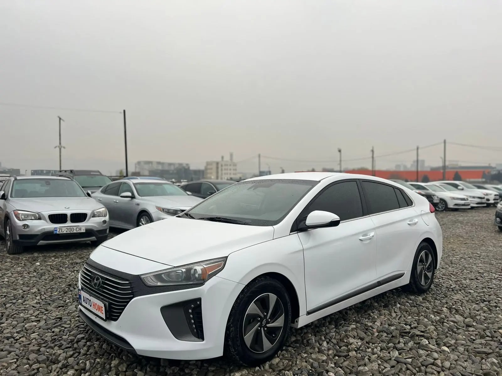 Hyundai IONIQ