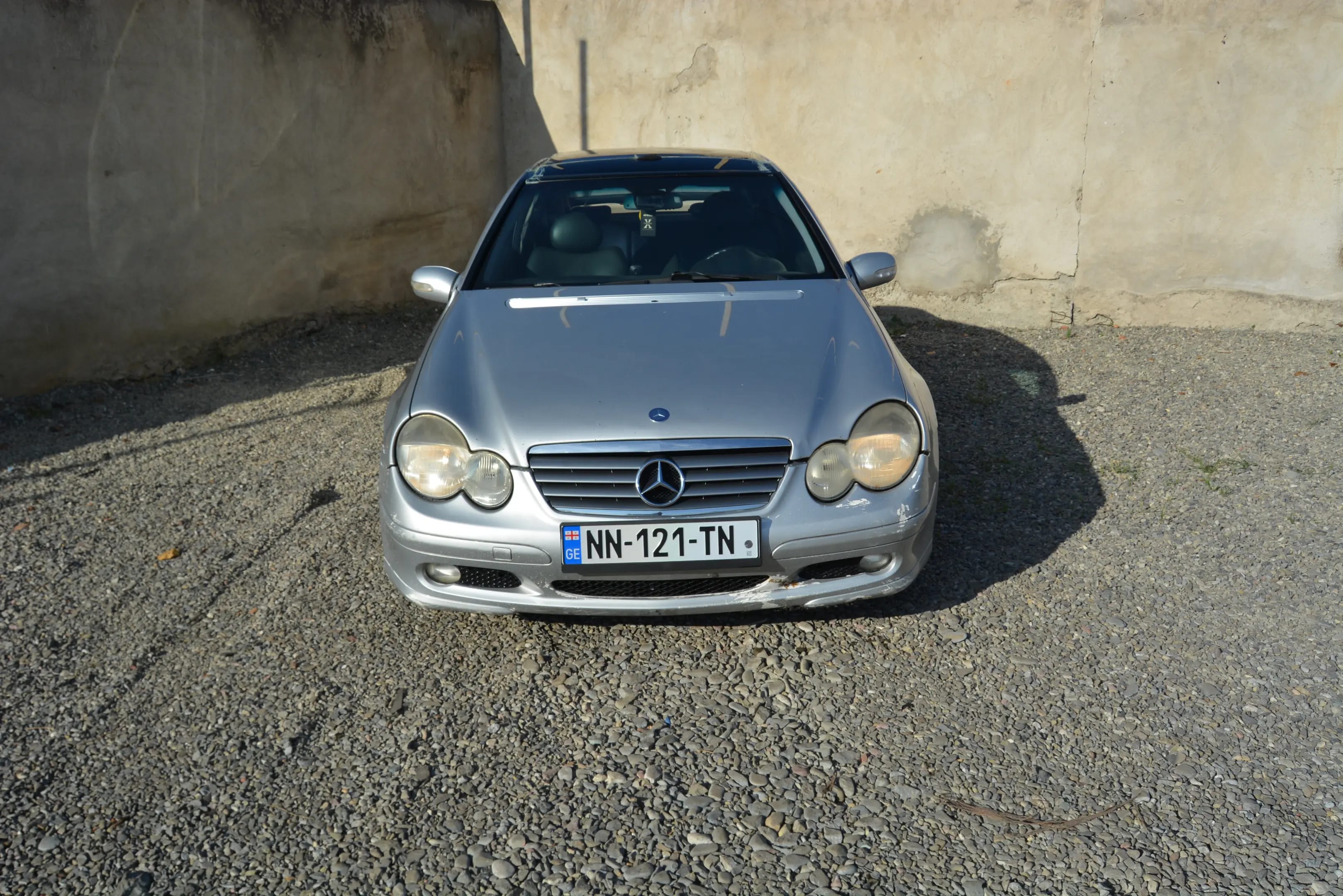 Mercedes-Benz C 230