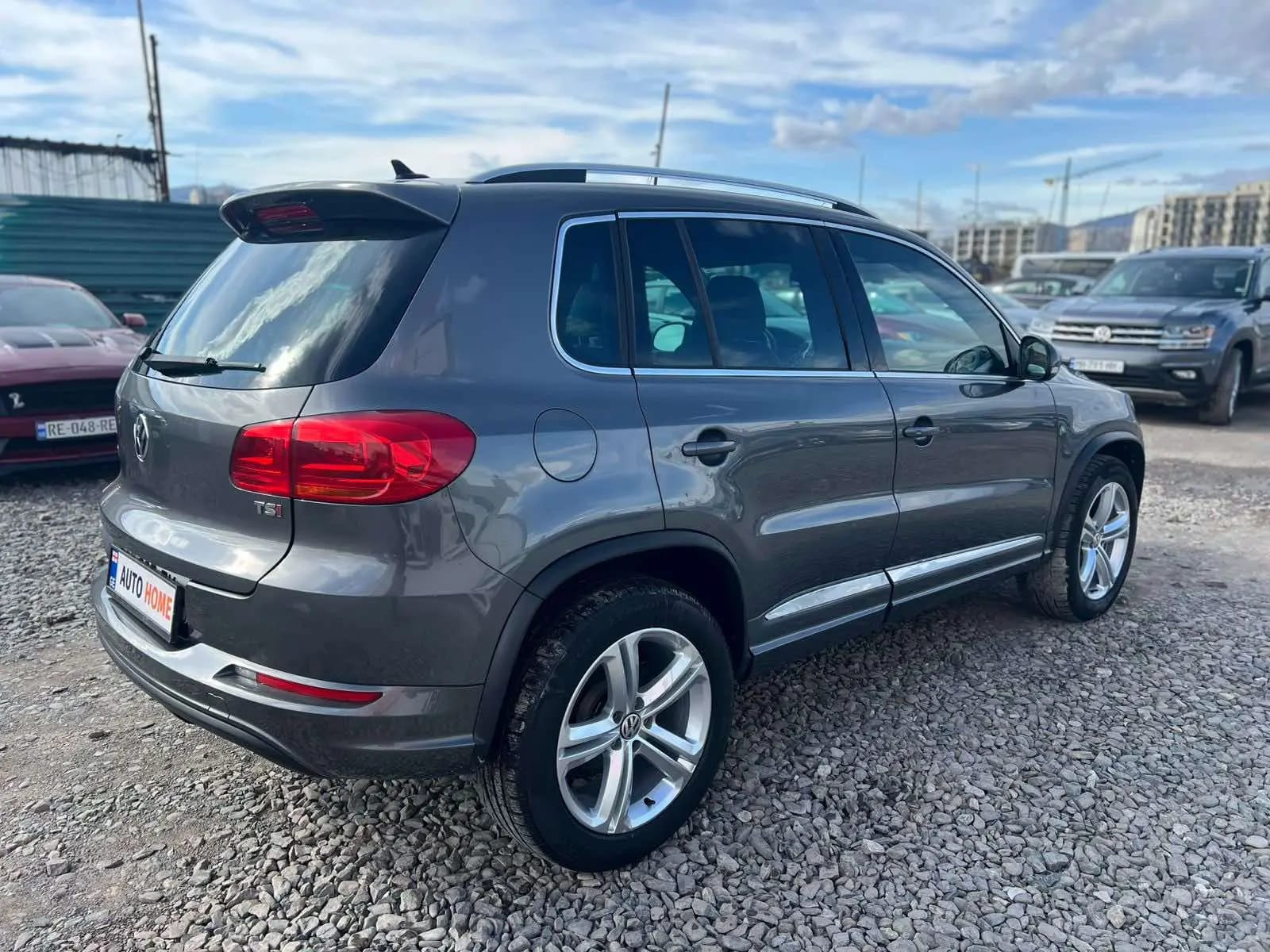 Volkswagen Tiguan