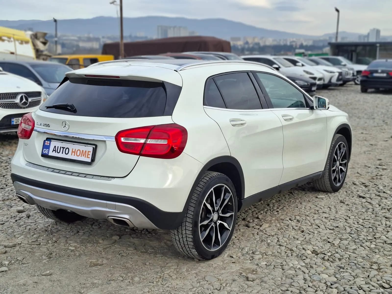 Mercedes-Benz GLA 250