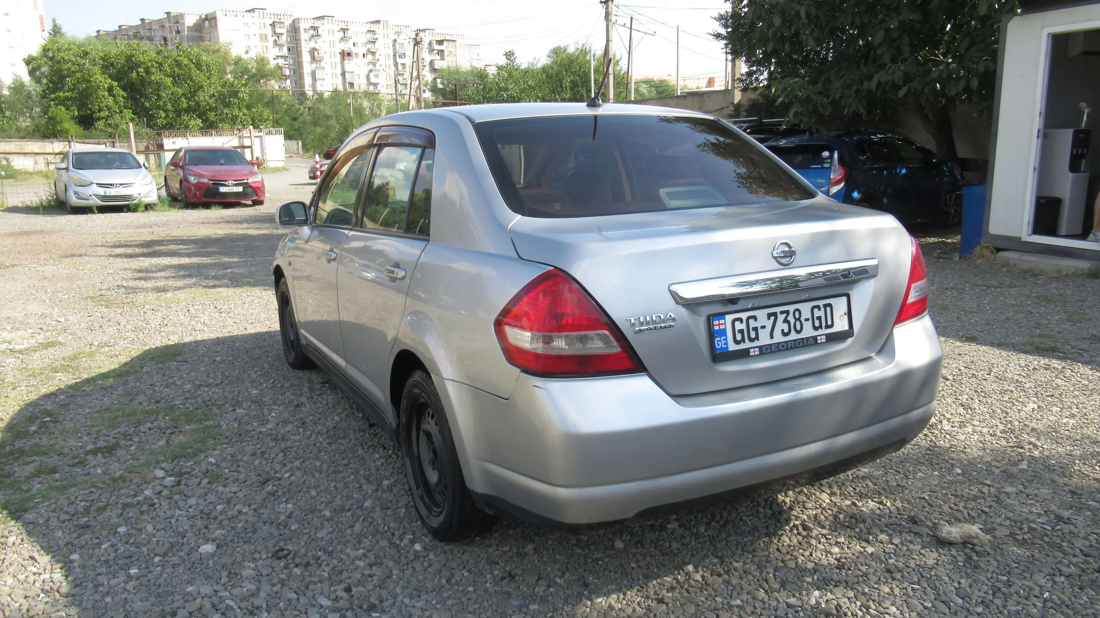Nissan Tiida