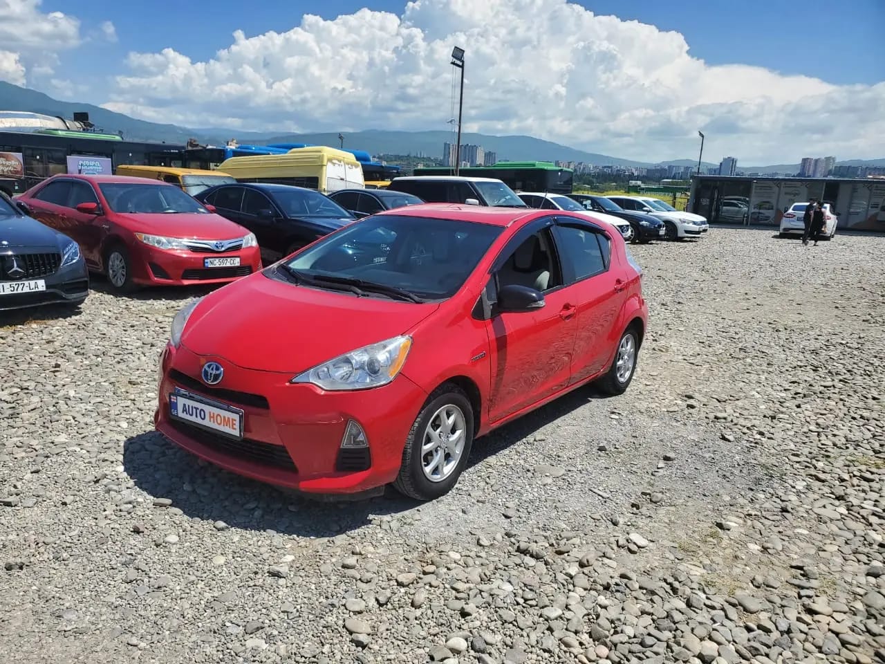 Toyota Aqua / Prius c