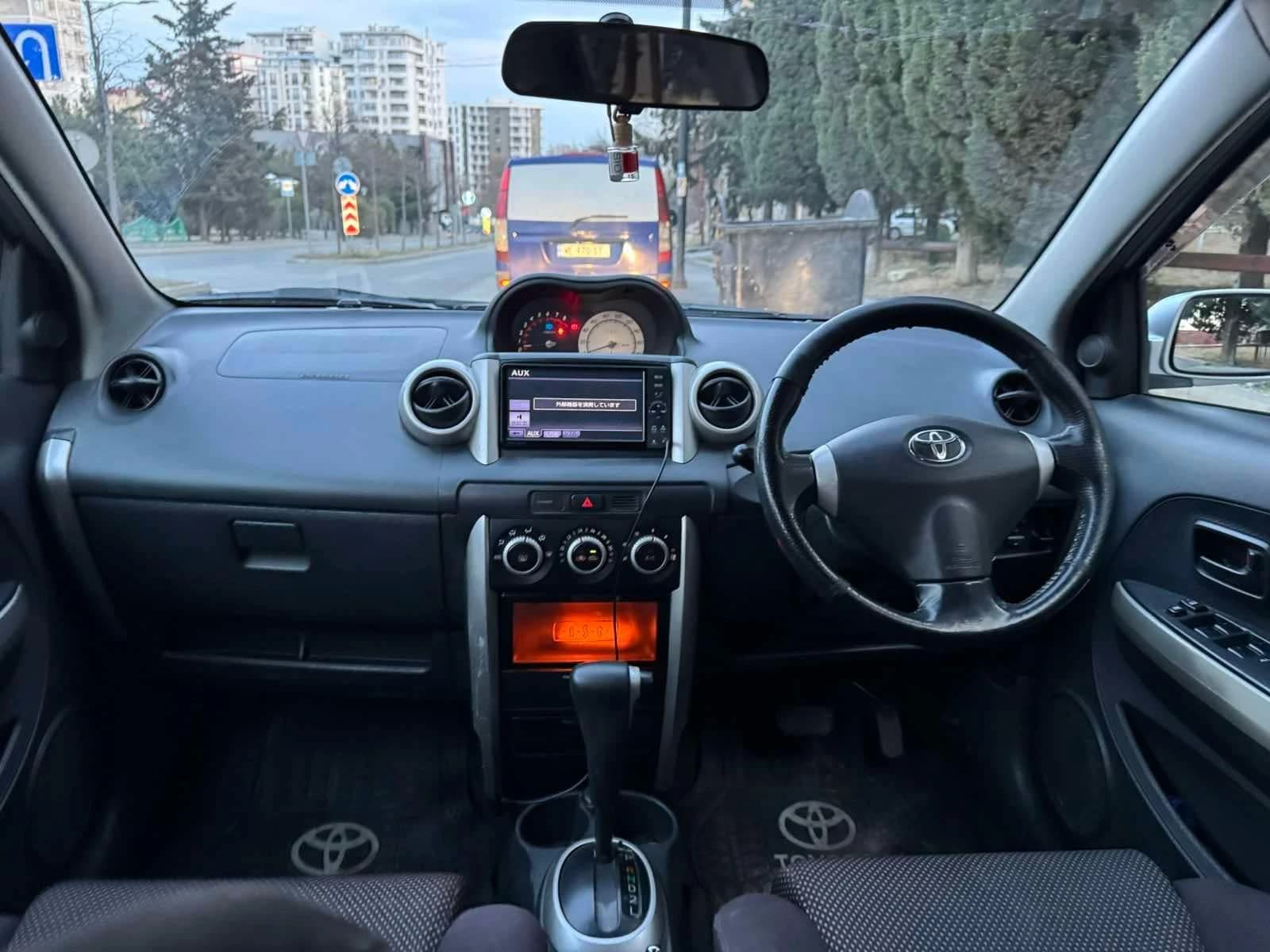 Toyota Urban Cruiser / ist