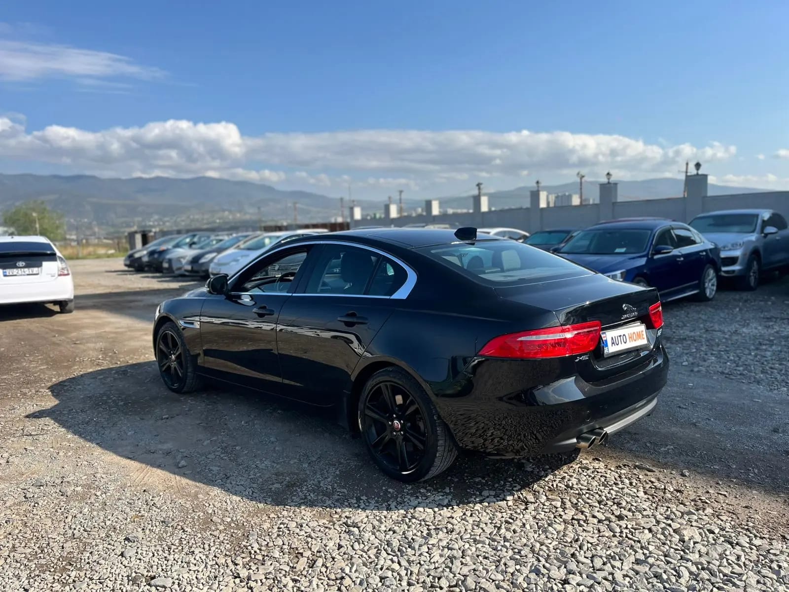Jaguar XE