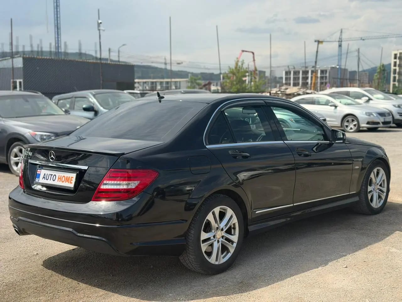 Mercedes-Benz C 180