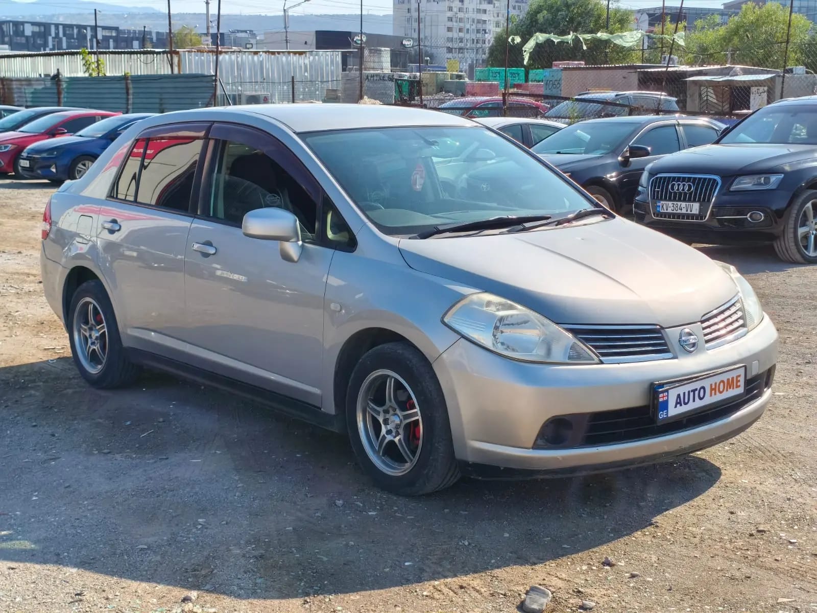 Nissan Tiida