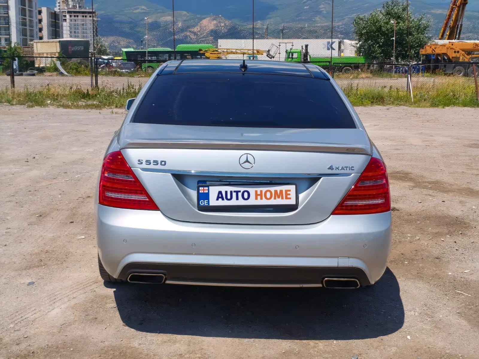 Mercedes-Benz S 550