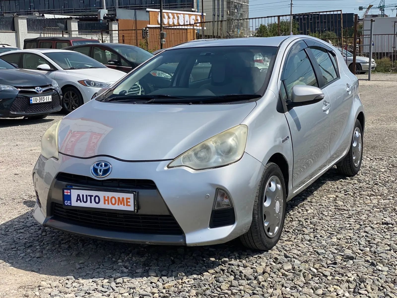Toyota Aqua / Prius c