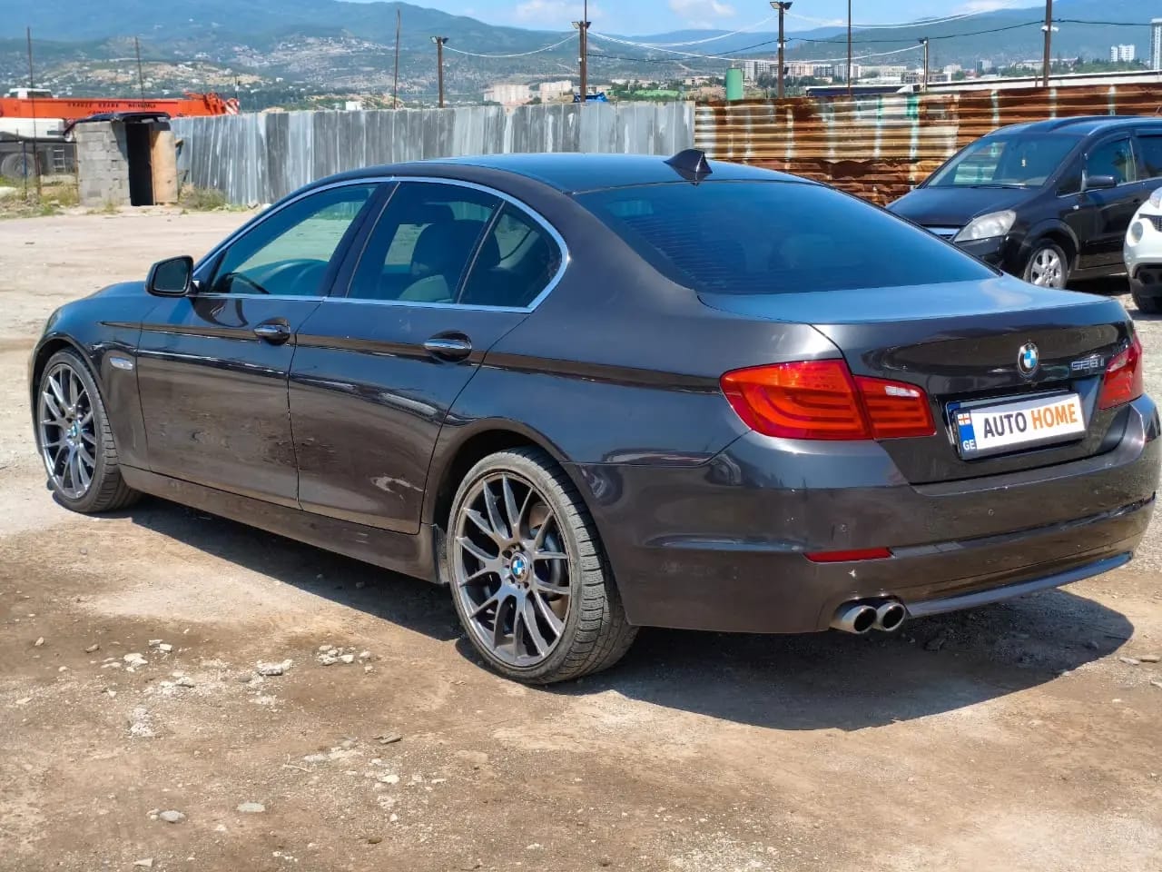 BMW 528