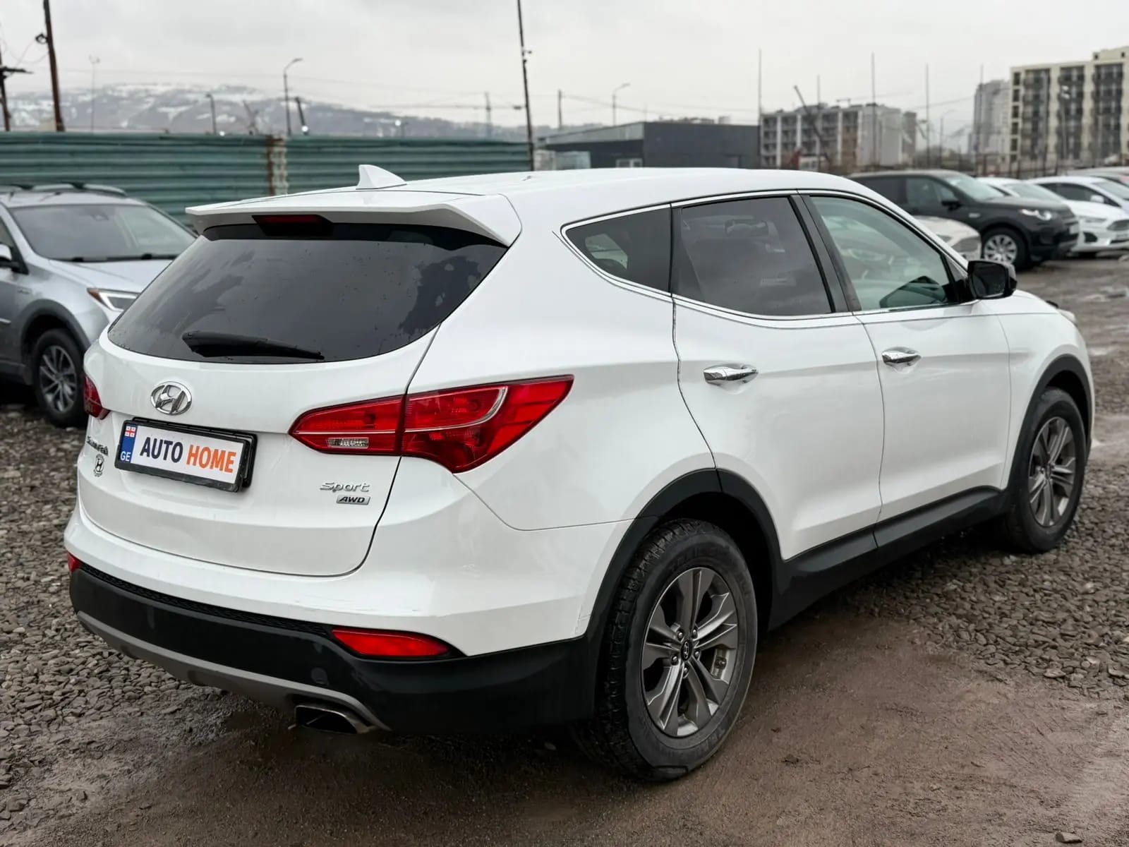 Hyundai SANTA FE