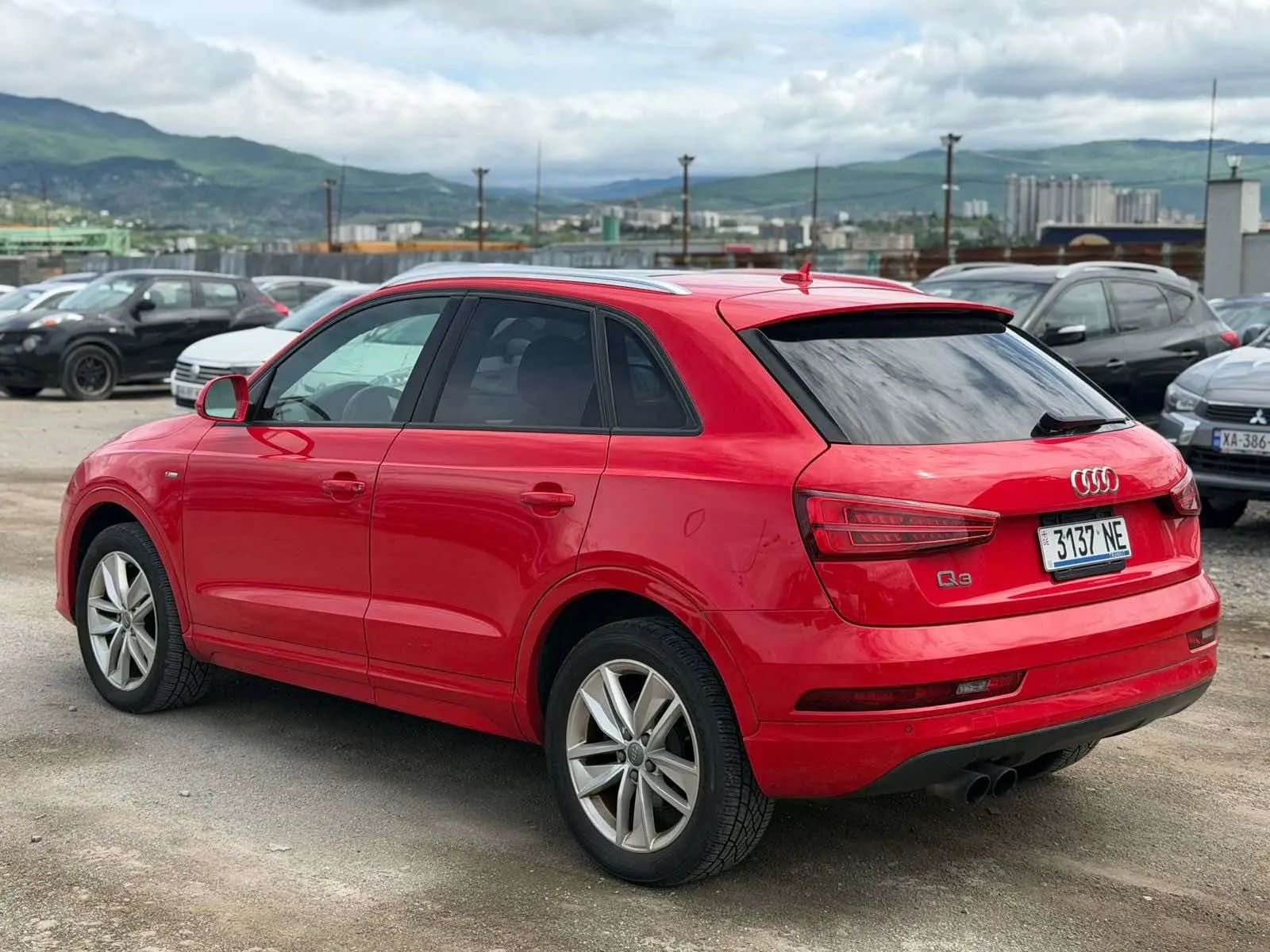 Audi Q3