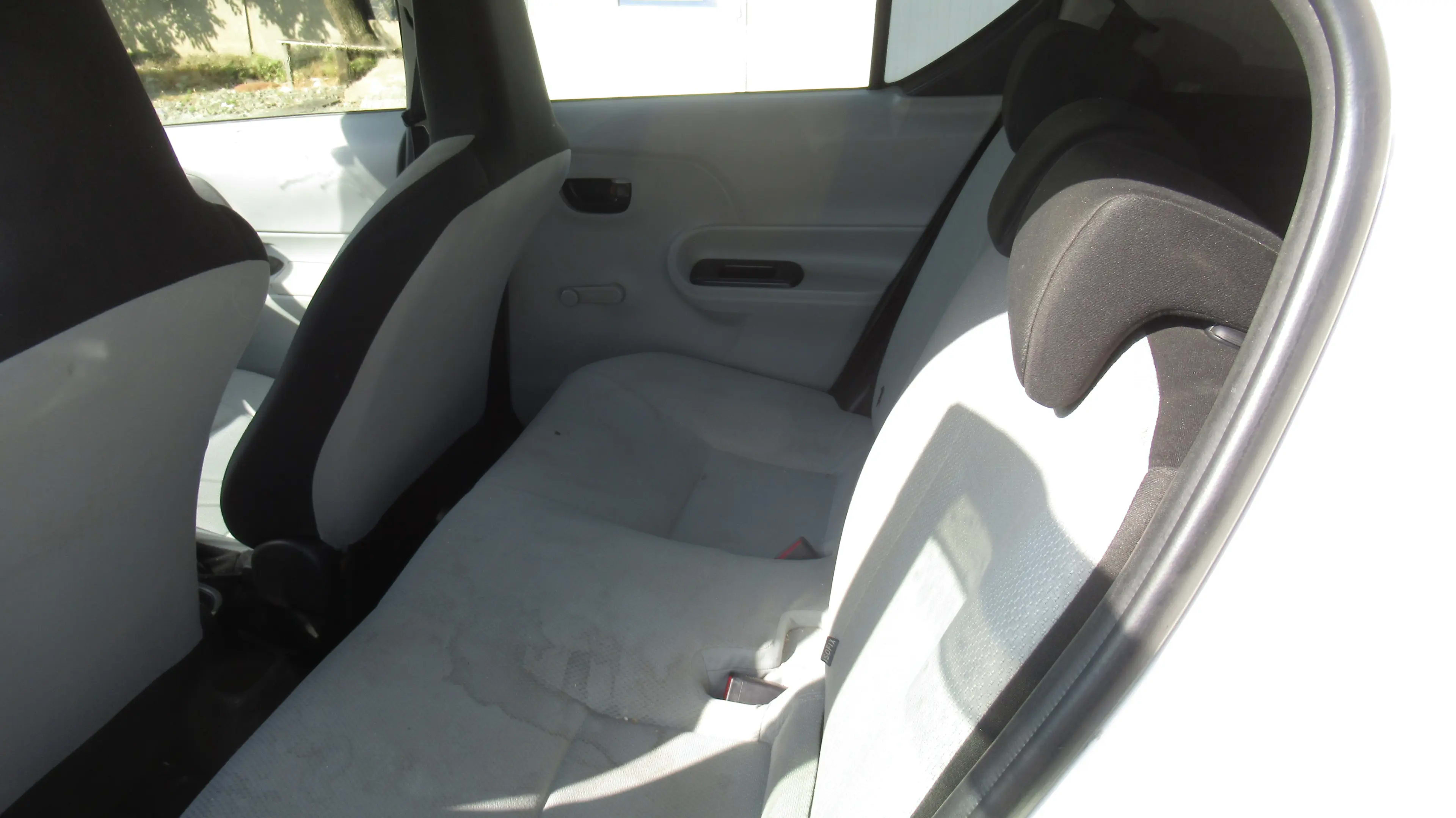 Toyota Aqua / Prius c