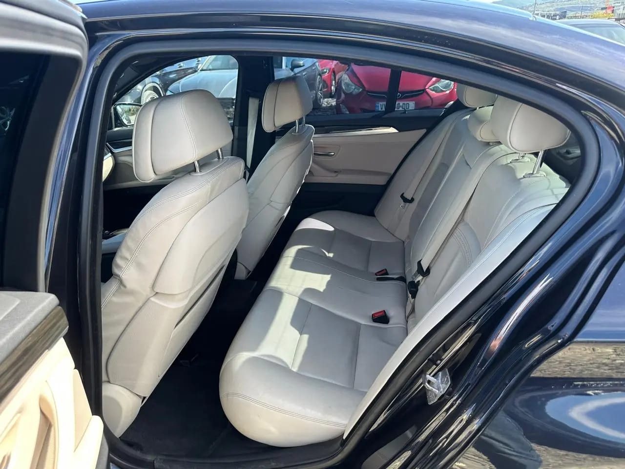 BMW 550