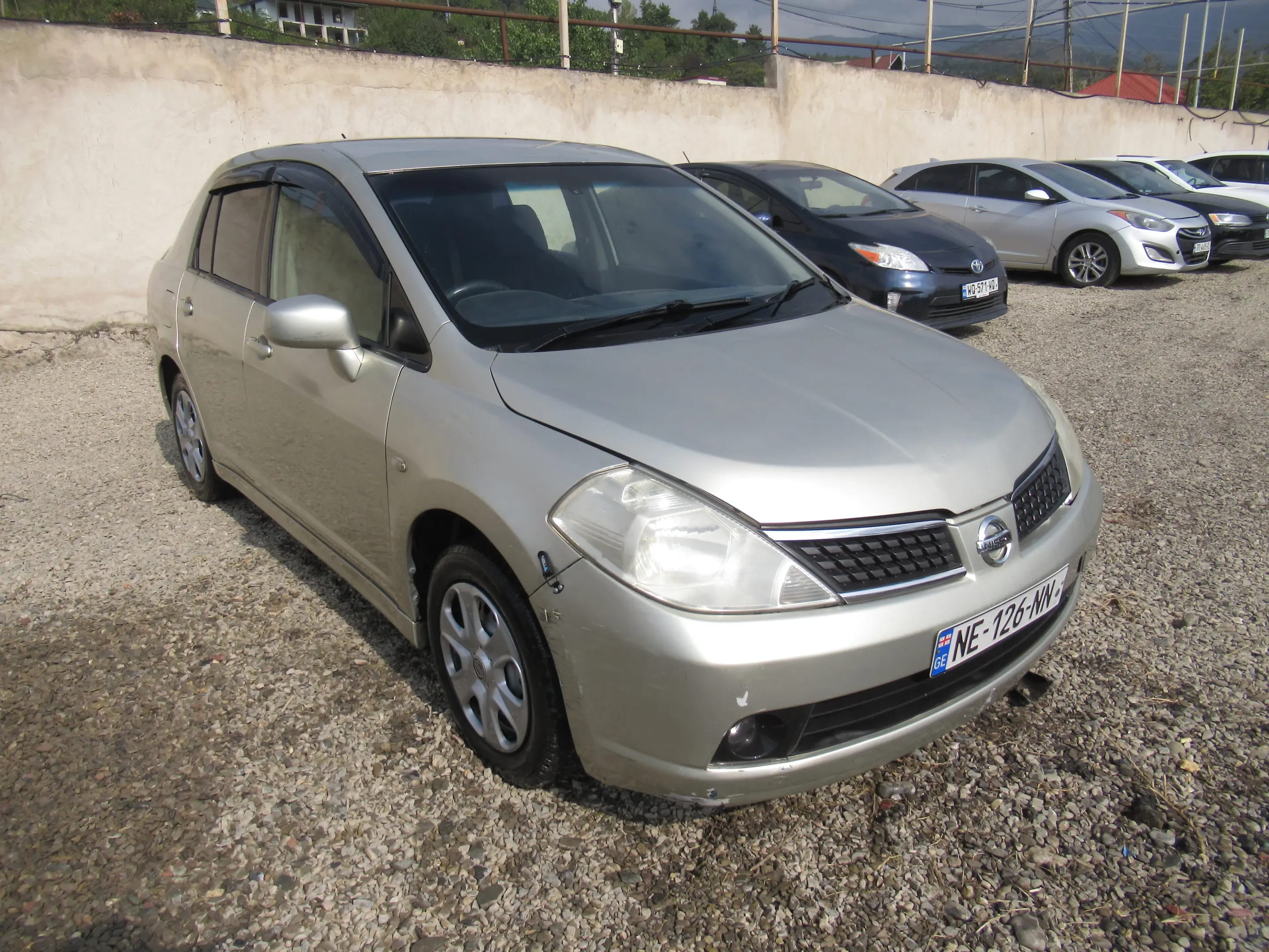 Nissan Tiida