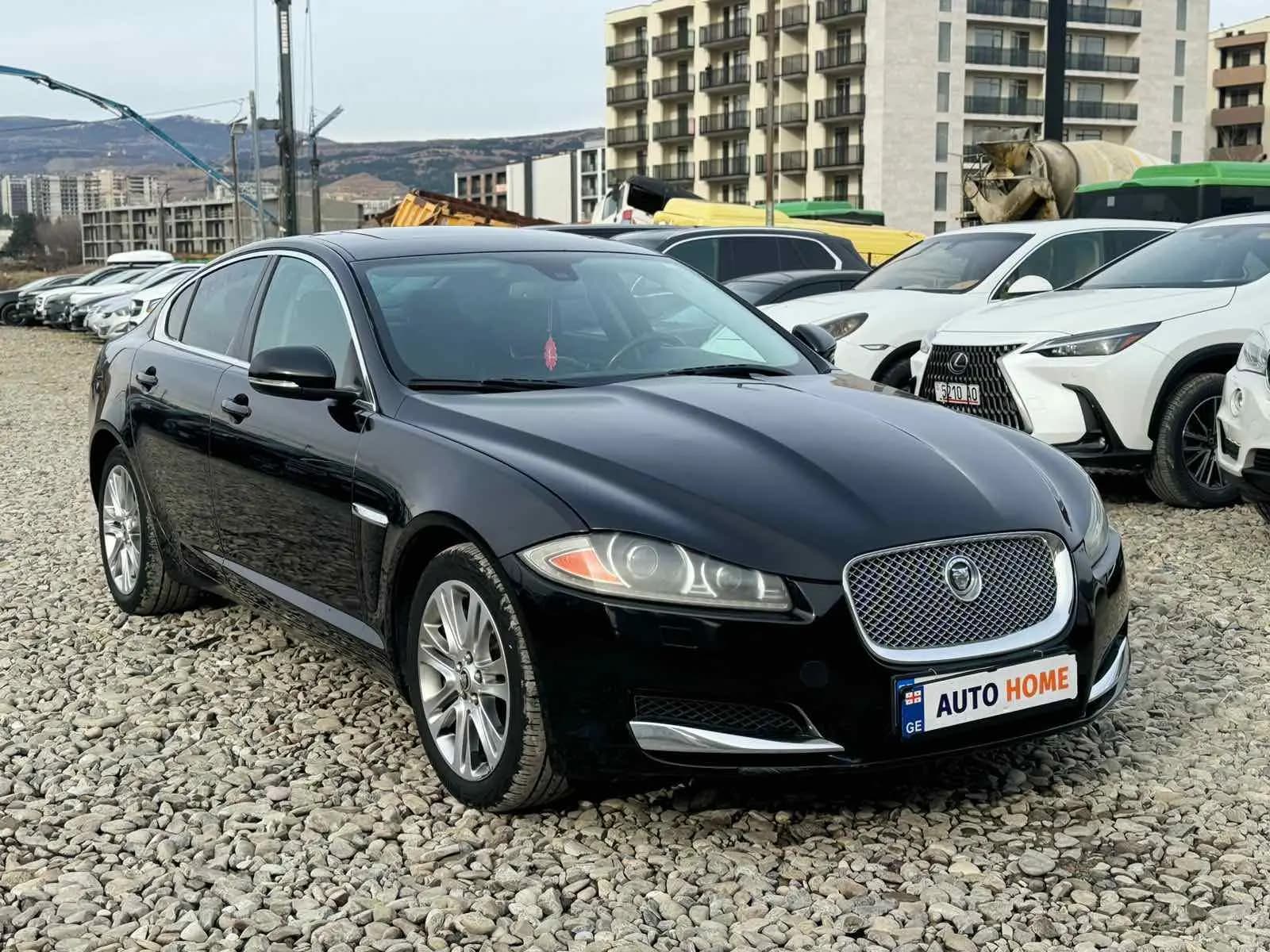 Jaguar XF