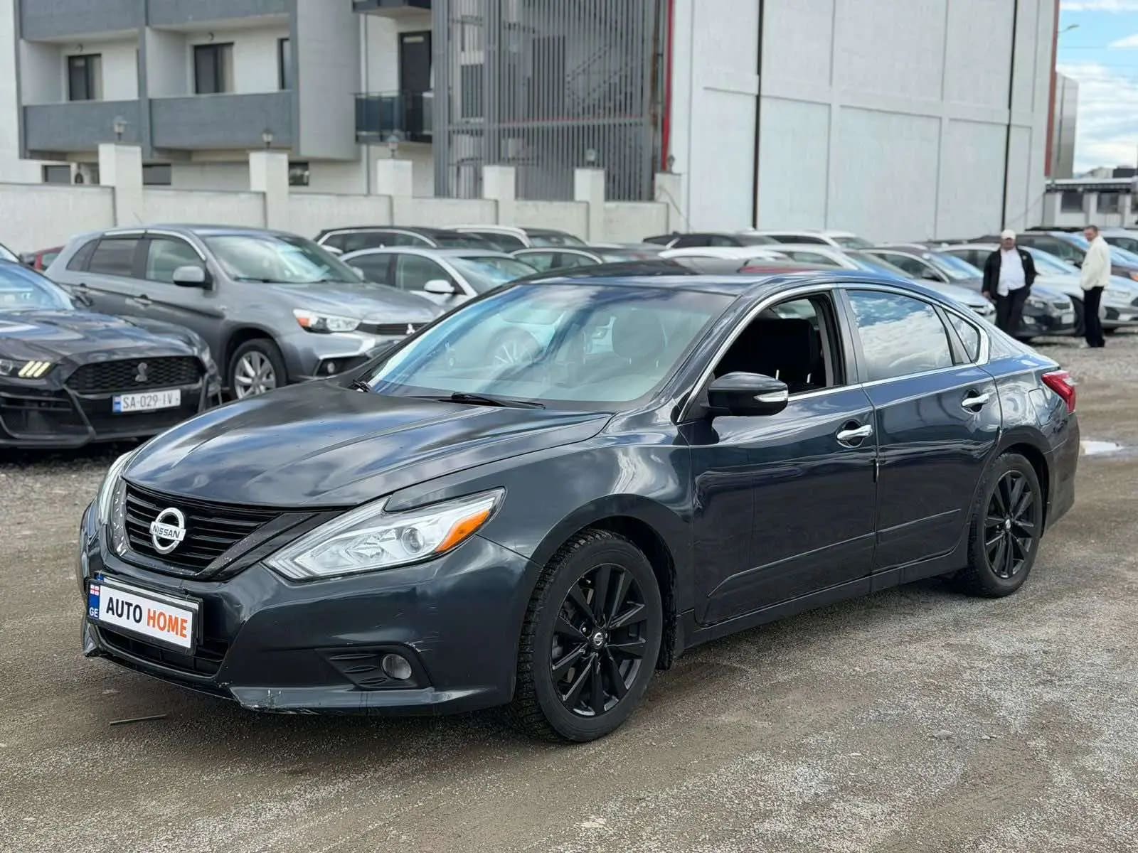 Nissan Altima
