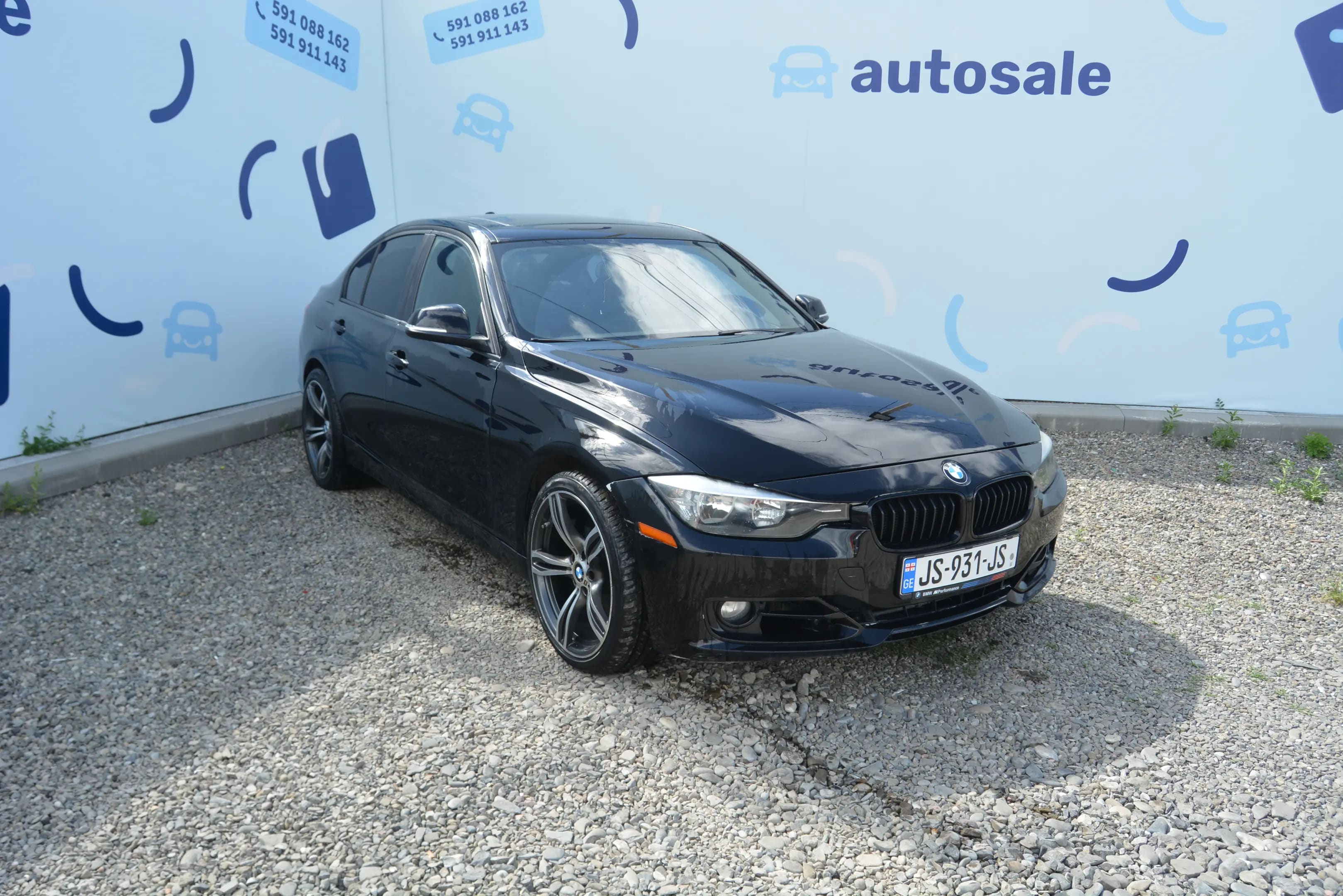 BMW 320