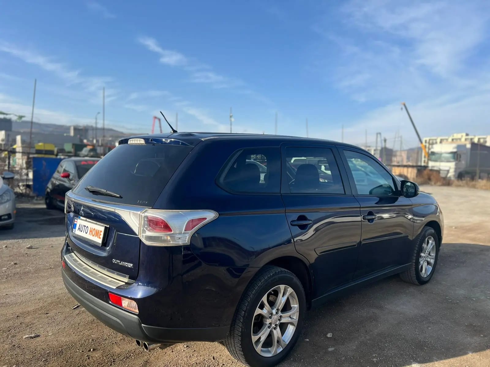 Mitsubishi Outlander