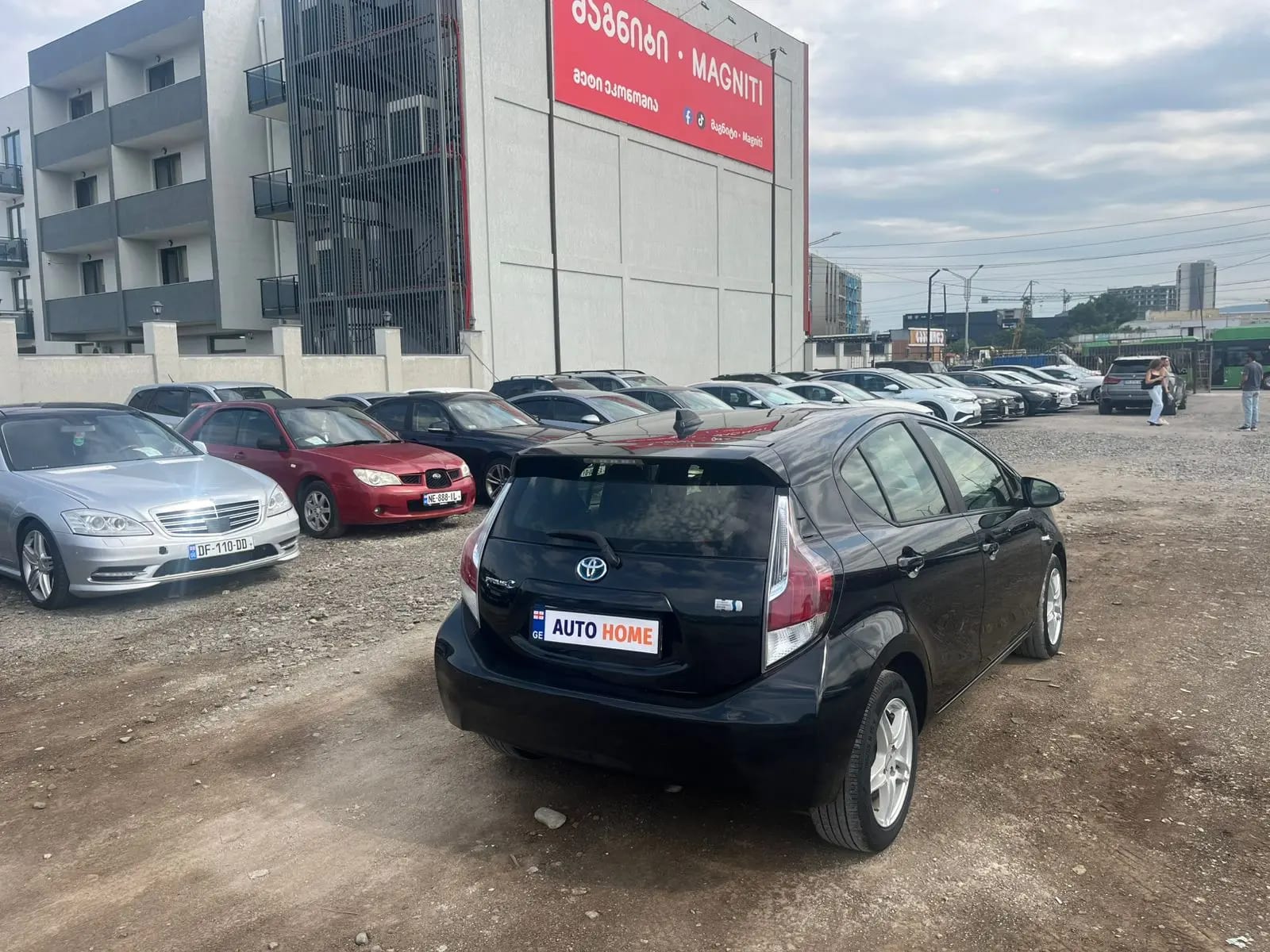 Toyota Aqua / Prius c