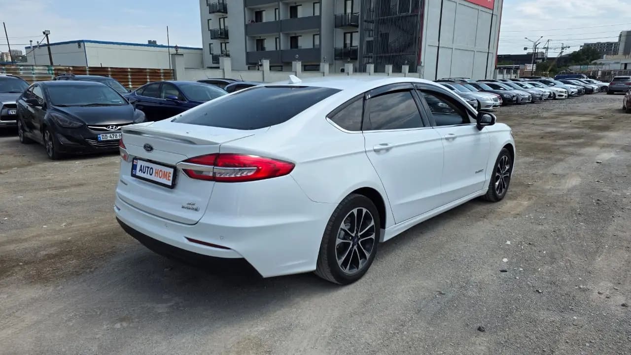 Ford Fusion
