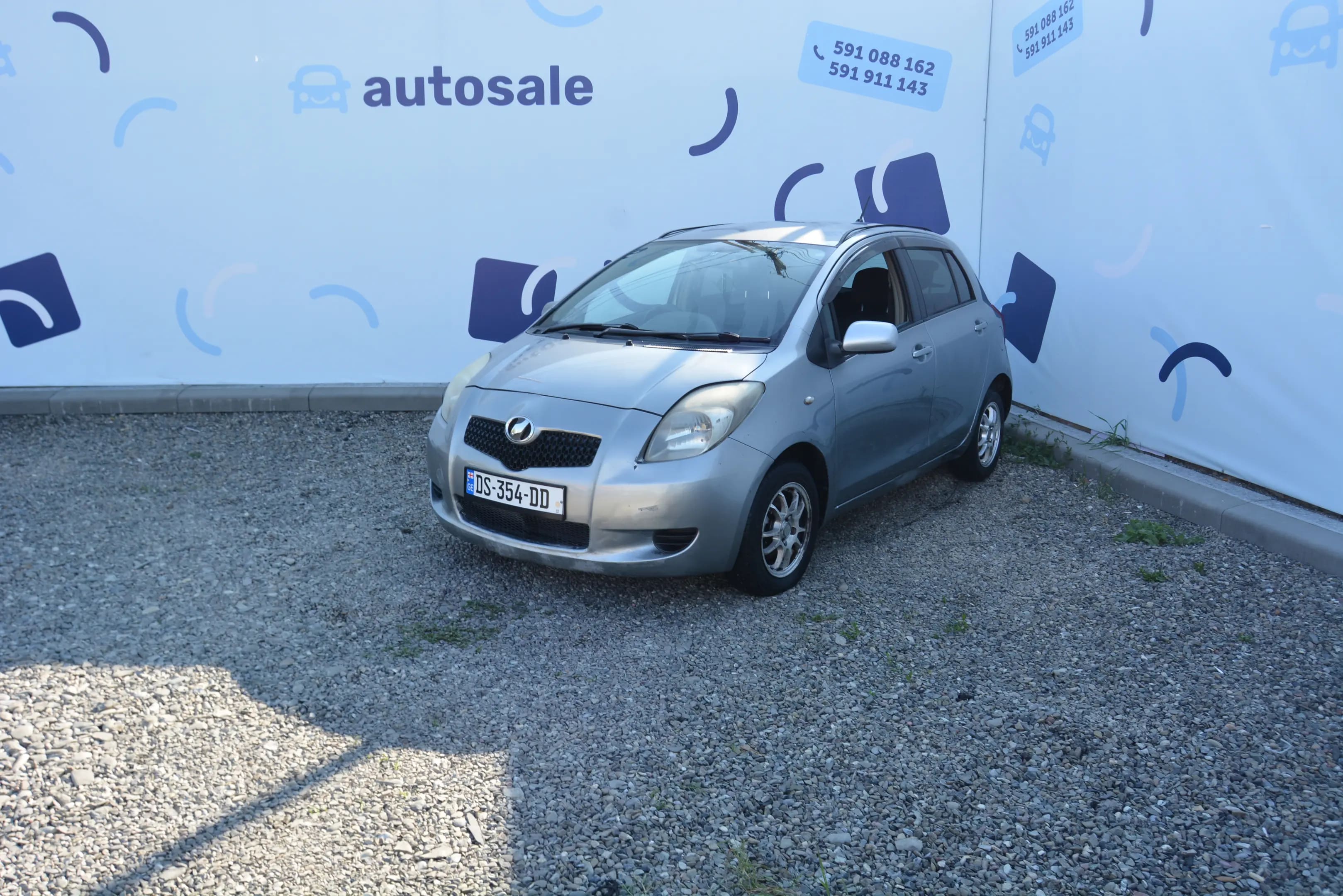 Toyota Vitz / Yaris